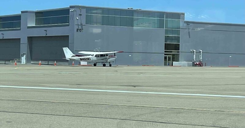 The Landings airplane taxi