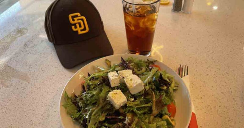 Del Lusso Pizza salad