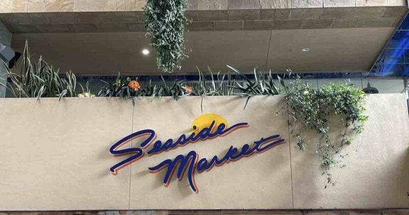 Seaside Market sign