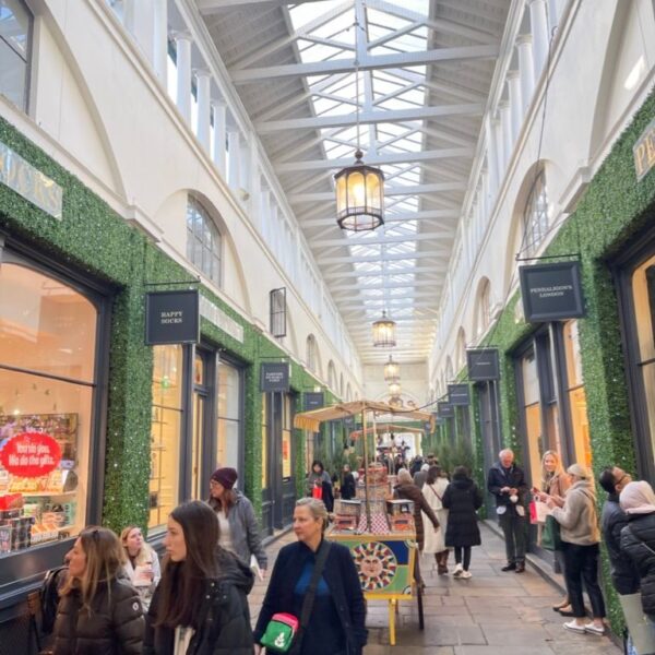 Hallway of Shoppes