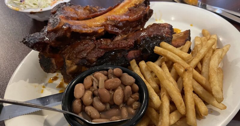 Ribs w: Sides Ribs w: Sides