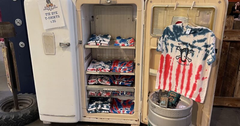 Merchandise 3